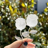 Vente en gros d'objets artisanaux en cristal, pierres de guérison mixtes, pierre de cristal en forme de rose sculptée pour cadeau