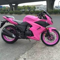 Motocicleta Deportiva Kawasaki Ninja 250 de 250cc con Motor Refrigerado por Agua de Gasolina