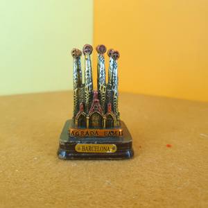 Witt 3D Vende Edificio Sagrada Familia <span class=keywords><strong>Barcelona</strong></span> Catedral Modelo Manor <span class=keywords><strong>Turismo</strong></span> Recuerdos Resina Castillo Edificio Artístico - Product Image 4