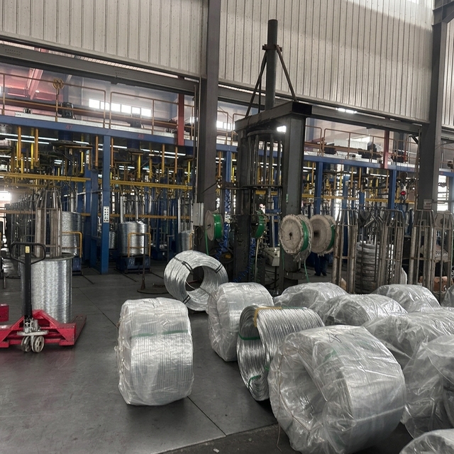 3mm Diameter 1.6mm High Strength 350-550 MPa Tensile Hot Dipped Galvanized Flat Iron Wire Binding Wire