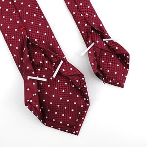 <span class=keywords><strong>Corbata</strong></span> <span class=keywords><strong>de</strong></span> Seda Hecha a Mano en China, Diseño Retro <span class=keywords><strong>de</strong></span> Moda, <span class=keywords><strong>Siete</strong></span> <span class=keywords><strong>Pliegues</strong></span>, Clásica Blanca con Lunares Rojos, Corbatas <span class=keywords><strong>de</strong></span> Lujo para Hombre - Product Image 3