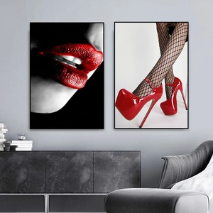 Stampa su tela moderna da parete con donna in calze a rete rosse sexy e tacchi alti, per soggiorno e decorazioni per la casa - Product Image 2