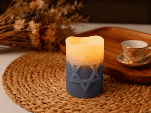 Diffuseur électronique de bougie hexagonal bleu graduel - Décoration de meubles, <span class=keywords><strong>sans</strong></span> <span class=keywords><strong>flamme</strong></span>, sûr - Product Image 4