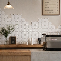 Carrelage en mosaïque céramique personnalisé OEM, motif octogonal et à pois, blanc, pour salle de bain, cuisine, crédence murale avec design graphique