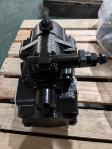 PVM Series PVM045ER06CE2C315110000AB PVM098ER09GS02AAA07000000A0A Hydraulic Axial Piston <b>Pump</b> PVM074ER11GS2C315200000AB - Product Image 2