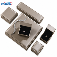 Boîtes à bijoux personnalisées EVERWIN, fabrication directe, pour bagues, bracelets, colliers, pendentifs, emballage cadeau, OEM ODM, matériaux écologiques, insert en velours