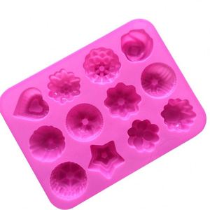 Molde de Silicona para Hornear Pasteles con Forma de Flor, Pentagrama y Corazón, 12 Cavidades, Venta al Por Mayor Personalizada - Product Image 2