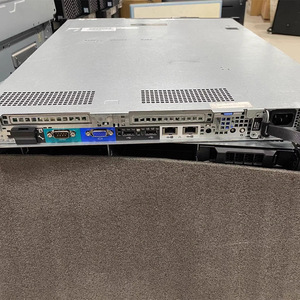 Serveur Rackable 1U Silencieux <span class=keywords><strong>R410</strong></span> de 11e Génération à Faible Consommation d'Énergie - Product Image 4