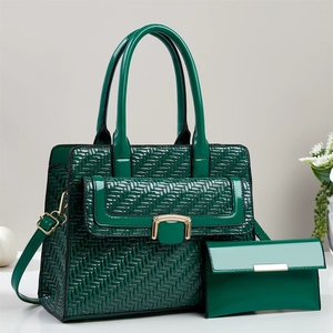 กระเป๋าถือแฟชั่น PU หนังเทียม 2 ชิ้น ชุดกระเป๋าสะพายไหล่ผู้หญิง ดีไซน์หรูหรา พร้อมกระเป๋าเงิน - Product Image 1