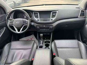 Personalización Interior para SUV Tucson Usado con Motor 1.5T Turbo, 5 Asientos <span class=keywords><strong>de</strong></span> Cuero, Automático, Volante a la Izquierda, Gasolina, R18, Cámara - Product Image 3