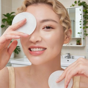 Tampons toniques nettoyants pour le visage en bambou et coton 3 en 1 OEM ODM lissage blanchissant betterave apaisant pour la peau Corée - Product Image 6