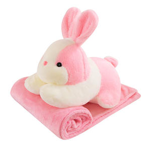 Peluche lapin de dessin animé BT avec <span class=keywords><strong>couverture</strong></span>, adorable lapin rose <span class=keywords><strong>en</strong></span> peluche, coussin câlin, <span class=keywords><strong>couverture</strong></span> chaude, canapé, lit, Noël - Product Image 1