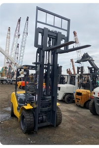 Second Hand Fork <b>Lift</b> Truck 3t Japan <b>Engine</b> Counterbalanced Used 3-Ton Diesel <b>Engine</b> Forklift for Komatsu FD30 2-Stage Mast - Product Image 1