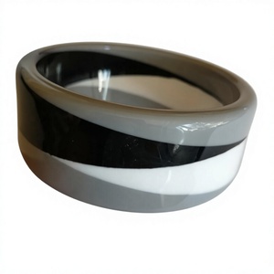 Handmade Fancy Acrylic Resin <b>Bangle</b> <b>Bracelets</b> Design Geometric Pattern Brown Multicolor Striped Unisex Fashionable <b>Bangles</b> - Product Image 6