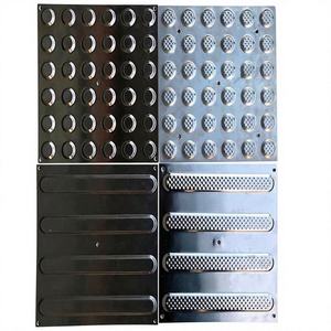 Dalles de pavage tactiles en acier inoxydable 304 avec motif rayé et ananas/dôme pour les aéroports, panneaux de guidage antidérapants - Product Image 2