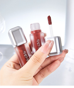 Life Girls Cloud Matte <span class=keywords><strong>Lip</strong></span> Gloss - Teinte à lèvres veloutée légère et fine, effet brume, soyeuse, non-cakey, confortable, fini mat - Product Image 5