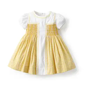 2024 Easter Toddler Gingham Dress Girls Hand Made Smocking Yellow Plaid Frocks Wholesale Children Smocked Dresses