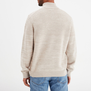 Pull à col trucker rayé gris foncé pour homme, sans effort, fermeture éclair, séchage rapide, respirant, offrant une superposition facile - Product Image 3