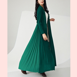 Gabardina larga de diseño Miyake para mujer, abrigo elegante plisado con empalme de nuevo estilo 2024, fabricantes de ropa para mujer al por mayor - Product Image 1