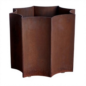 Maceta de acero corten rústica para exteriores, jardinera de forma irregular, contenedor para plantas de jardín, cubo de metal rústico para granja - Product Image 1