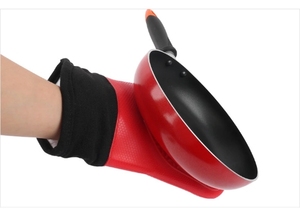 Ensemble de maniques de <span class=keywords><strong>cuisine</strong></span> multifonctionnelles personnalisées en silicone résistant à la chaleur, maniques de <span class=keywords><strong>four</strong></span> flexibles en silicone - Product Image 4