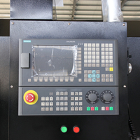 Tour à fileter CNC horizontal à lit plat Qk1319 avec système de commande GSK, moteur simple automatique