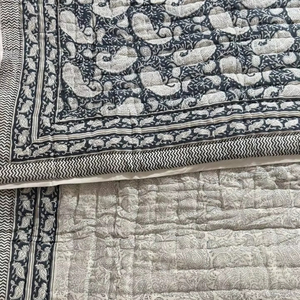 Juego de Colcha Acolchada de Algodón de Primera Calidad, Diseño Premium Hecho a Mano con Estampado Indio, Ligero, Bordado e Impreso, Gran Venta - Product Image 1