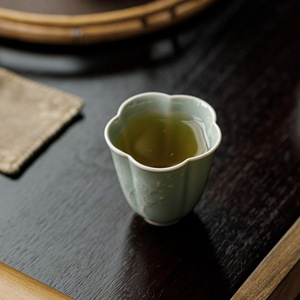 Guanlan Banana Moonlight Relief Ceramic Master Cup Single Personal <b>Teacup</b> Chinese Style Porcelain Tea Cup For Household Use - Product Image 3