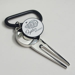 เครื่องมือสำหรับกอล์ฟโลหะสังกะสีอัลลอยแบบแม่เหล็กน้ำหนักเบาแบบพกพาใหม่พร้อมตะขอเกี่ยวคาราไบเนอร์ตะขอเครื่องมือซ่อม - Product Image 1