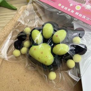 ของเล่นบีบลดความเครียดรูปอุ้งเท้าแมว TPR สำหรับเด็กอายุ 5-7 ปี ขายส่ง แบบยูนิเซ็กซ์ - Product Image 5