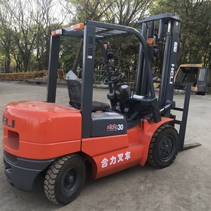 Chariots élévateurs à fourche HELI CPCD30 de 3 tonnes, fabriqués en Chine, à bas prix, avec pneus pleins aux Philippines - Product Image 3