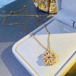 Collier pendentif trèfle à quatre feuilles/coeur, double usage, en argent, avec zircon cubique, breloque magnétique - Product Image 5