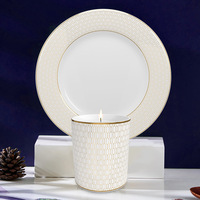 Ensemble de tasses à café et soucoupes en porcelaine blanche de luxe 400 ml avec bord doré, écologiques, compatibles thé et café