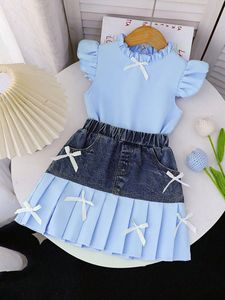 2025 Mới Mùa Xuân/Mùa Hè Cô Gái Cổ Áo Lá Sen Bay Tay Áo Top + Bow Denim Nối Váy Hai Mảnh Bộ - Product Image 2