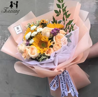Kertas Pembungkus Bunga Semi-transparan Tahan Air Warna Solid Gaya Korea untuk Hari Valentine Langsung dari Pabrik