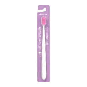 Escova de dentes de cabeça larga com logotipo de marca própria para hotéis, escova de dentes de cerdas macias coloridas e amigável para adultos, fabricante OEM