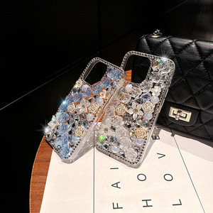 Coque de téléphone Bling Flower pour <span class=keywords><strong>iPhone</strong></span> 17 <span class=keywords><strong>Pro</strong></span> Max, <span class=keywords><strong>accessoires</strong></span> de luxe scintillants pour <span class=keywords><strong>iPhone</strong></span> 16 15 14 13 <span class=keywords><strong>12</strong></span> 11 <span class=keywords><strong>Pro</strong></span> Max - Product Image 4