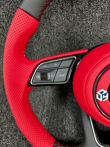 Volant perforé en cuir lisse noir avec surpiqûres pour Volkswagen <span class=keywords><strong>Golf</strong></span> 8 - <span class=keywords><strong>Prix</strong></span> de gros - Product Image 2