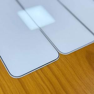 Pellicola Protettiva in Vetro Temperato 2.5D per 17/14/13 Pro, HD Trasparente, Durezza 9H, Ultra-Sottile, Anti-Impronte - Product Image 2