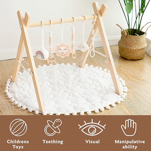 Tapis d'éveil pliable en bois Montessori avec jouets suspendus pour bébés et enfants, idéal pour l'éveil précoce des garçons et des filles - Product Image 5