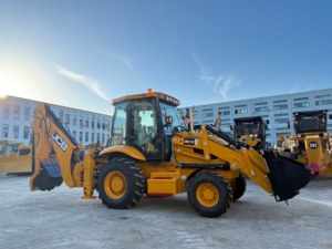 Nouvelle pelle rétrocaveuse JCB 3CX, machine haute performance pour les opérations de creusement et de chargement de fondations en bord de route - Product Image 6