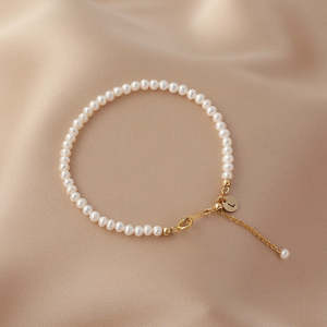 Bracelet en perles d'eau douce naturelles, cadeau pour amoureux, bracelets en perles faits à la main - Product Image 4