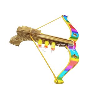 Jouet en bois classique, cadeaux pour garçons, jeu de tir, arc et flèches faits à la main pour enfants, jeu en plein air, jouet arbalète en bois - Product Image 1