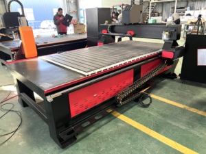 Machine à bois avec bouton d'arrêt d'urgence, conception de coupure d'alimentation rapide pour situations inattendues afin de garantir la sécurité opérationnelle - Product Image 2