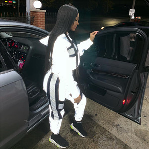 Femmes Hip-Hop Streetwear Imperméable Coupe-Vent Jogger Survêtement Argent Réfléchissant 2 Pièces Ensembles Imprimé Survêtement pour Filles - Product Image 3