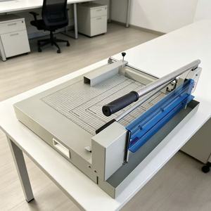 Guillotine à papier 440 mm A3 A4, machine de découpe manuelle de bureau - Product Image 2