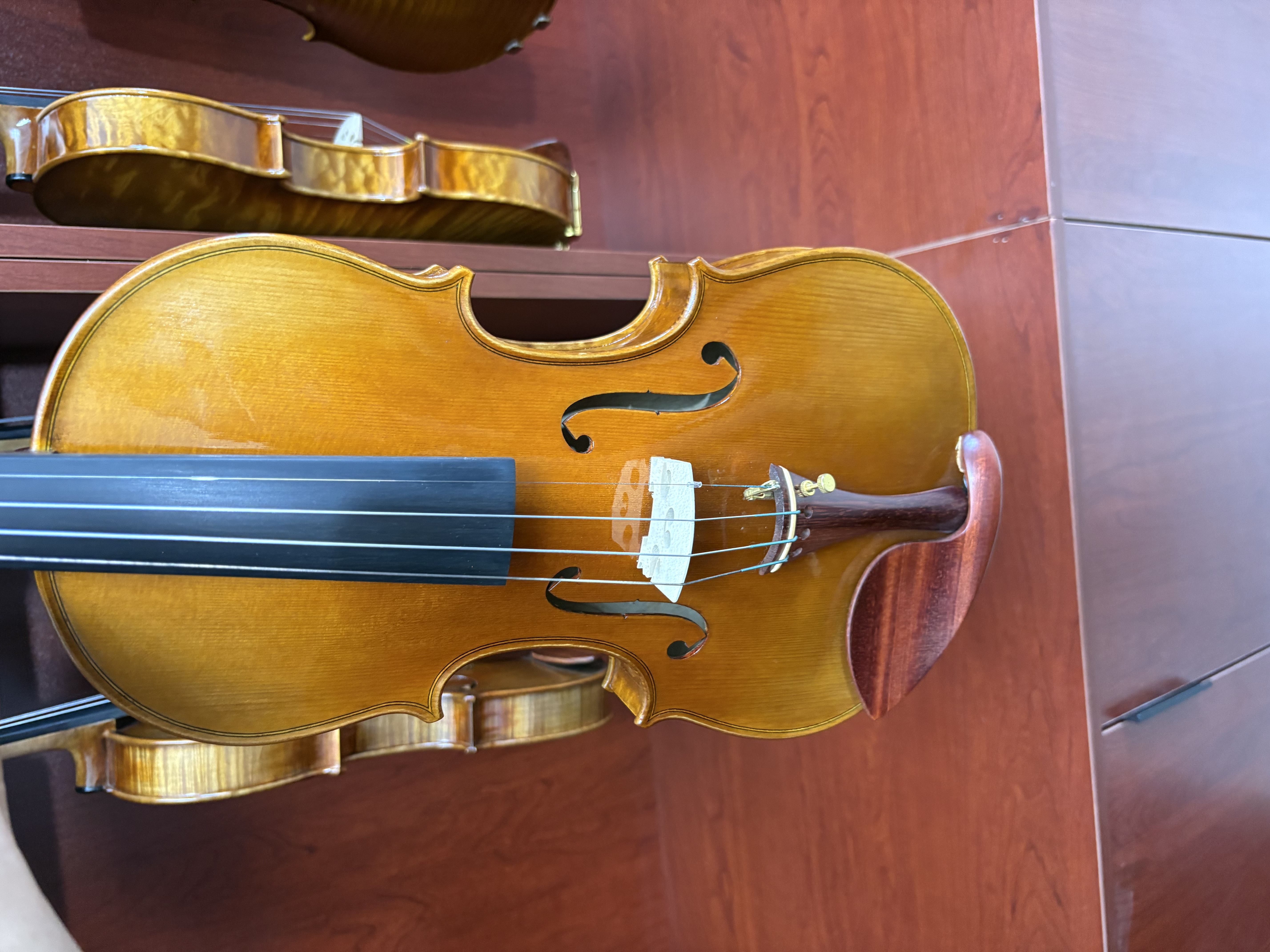 สีน้ำตาล