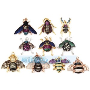Bijoux bricolage <span class=keywords><strong>en</strong></span> cuivre plaqué or couleur Zircon pendentif accessoires insectes série mites Tenebrae coccinelles abeilles pendentifs - Product Image 2