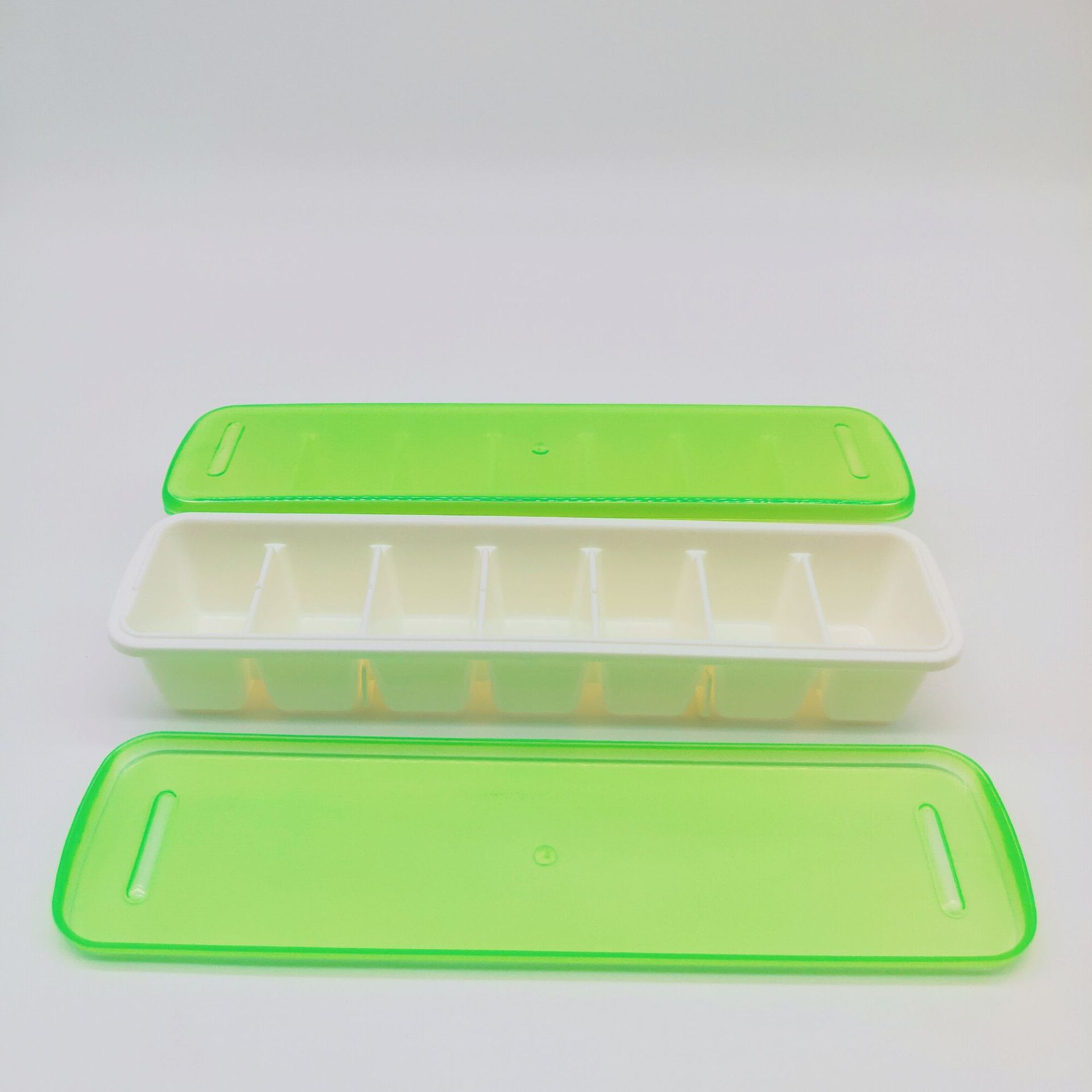 Green 2-in-1 Ice Cube Tray