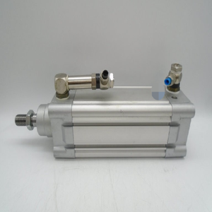 Dnc-63-100-ppvwbr-a Pneumatische cilinder - Product Image 1